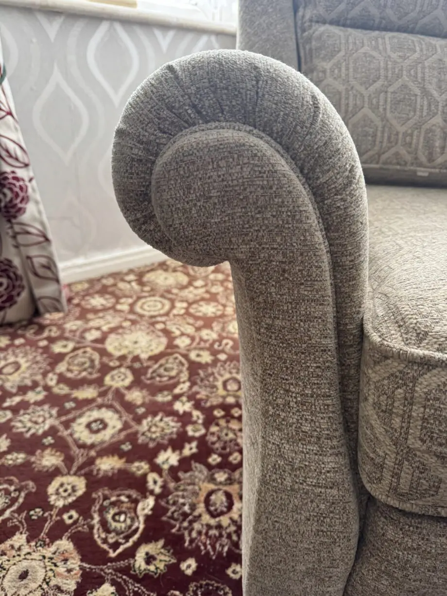 Vale Bridgecraft oatmeal/beige suite