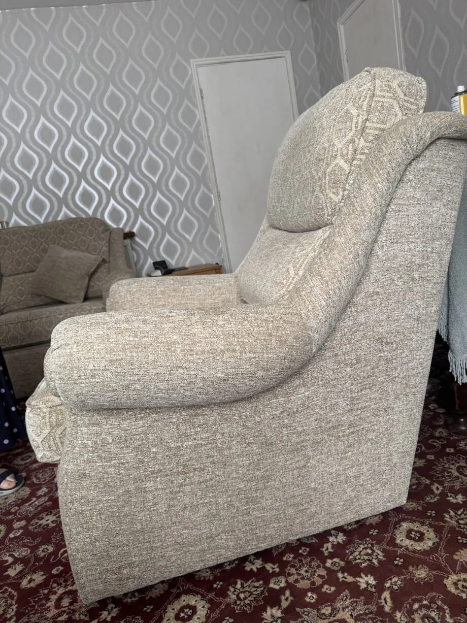Vale Bridgecraft oatmeal/beige suite