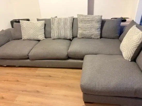 DFS Hutton LHF arm LRG corner