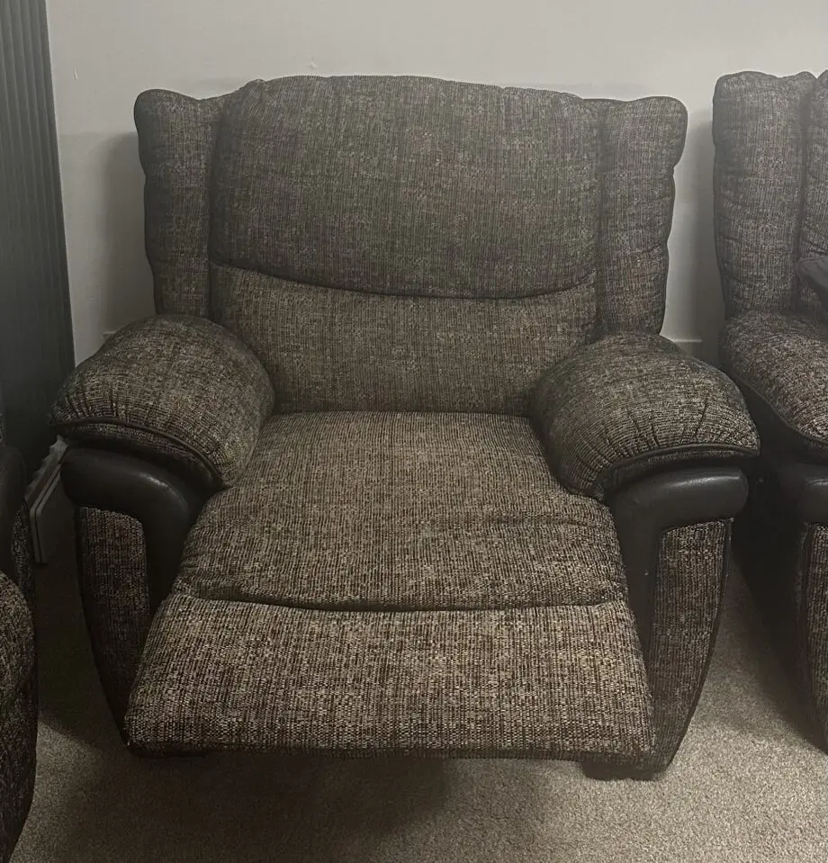 SCS 7 Seater Recliner Set with Console