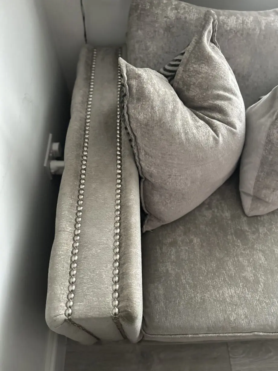 Sofology right hand facing corner sofa