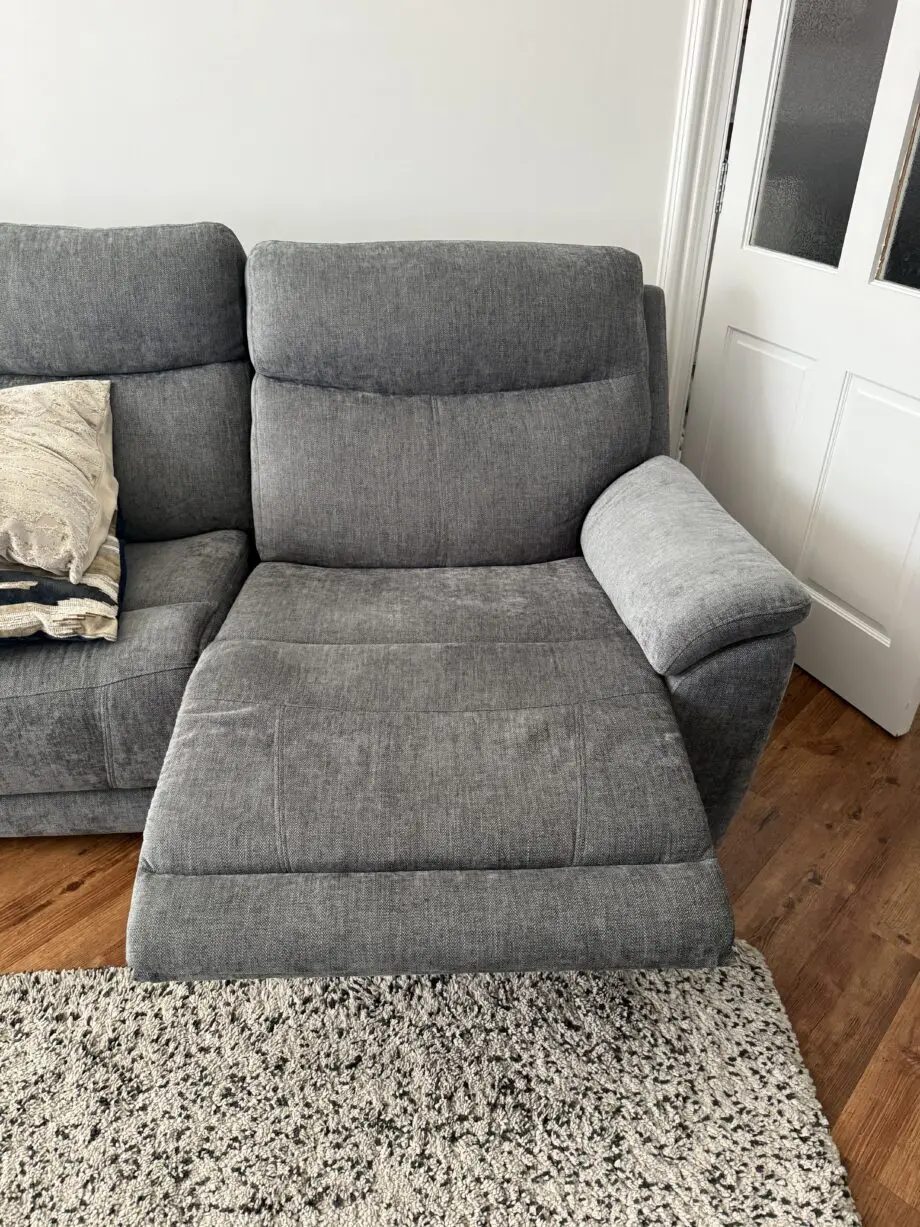 SCS Recliners