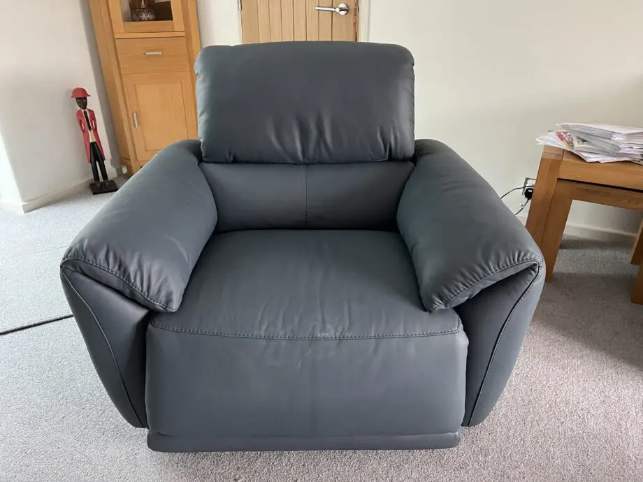 Natuzzi Editions Blue Electric Recliner