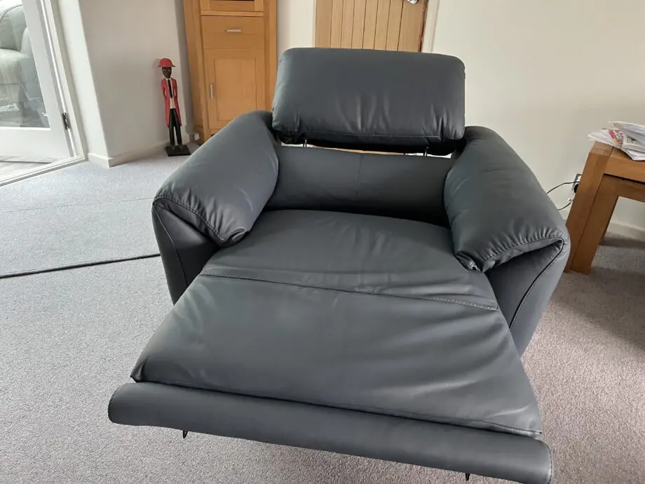 Natuzzi Editions Blue Electric Recliner