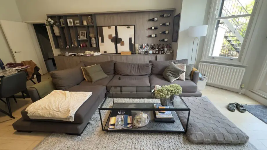 Large modular sofa with right side chaise