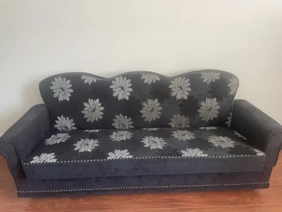 2 Floral Pattern Sofas – Good Condition – £25 for both