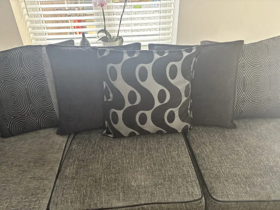 Dfs grey corner sofa
