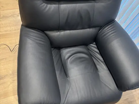 La-z-boy Genuine Leather Electric Recliner