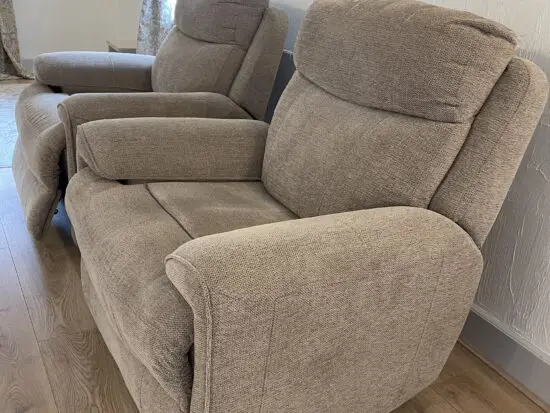 Pair of Electric Recliner Chairs
