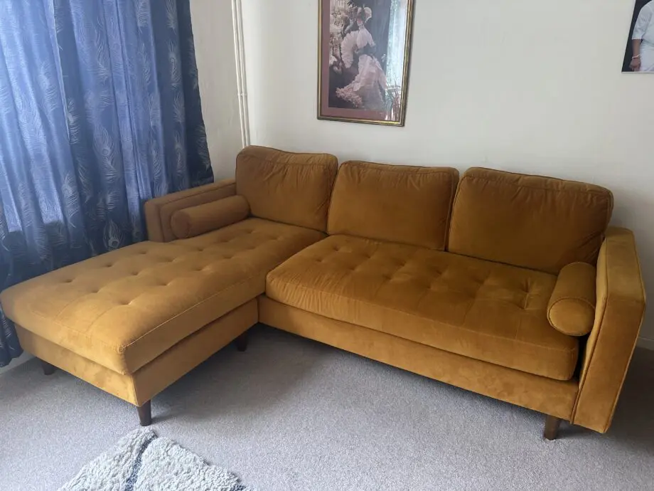 The Zoe Casual Sit Velvet Corner Chaise Sofa