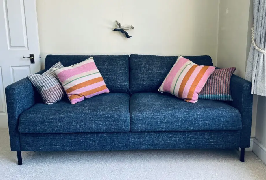 Minimalist Sits Felix 4-Seater Dark Blue Sofabed In Excellent Condition