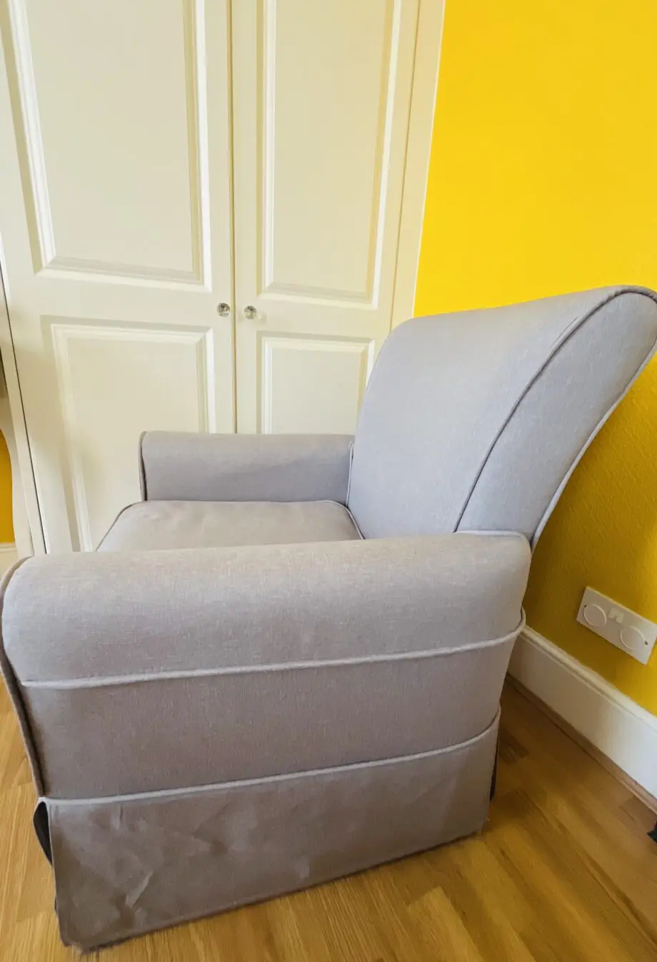 RRP £599 | Mothercare Sofa Armchair Nursing Rocking Chair & Footstool – Immaculate Condition!