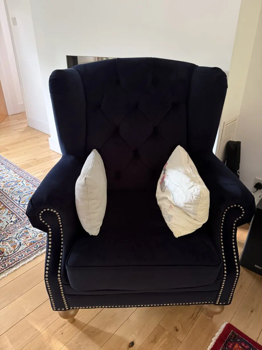 Ullswater Wing Buttoned Chair Velvet Blue Navy