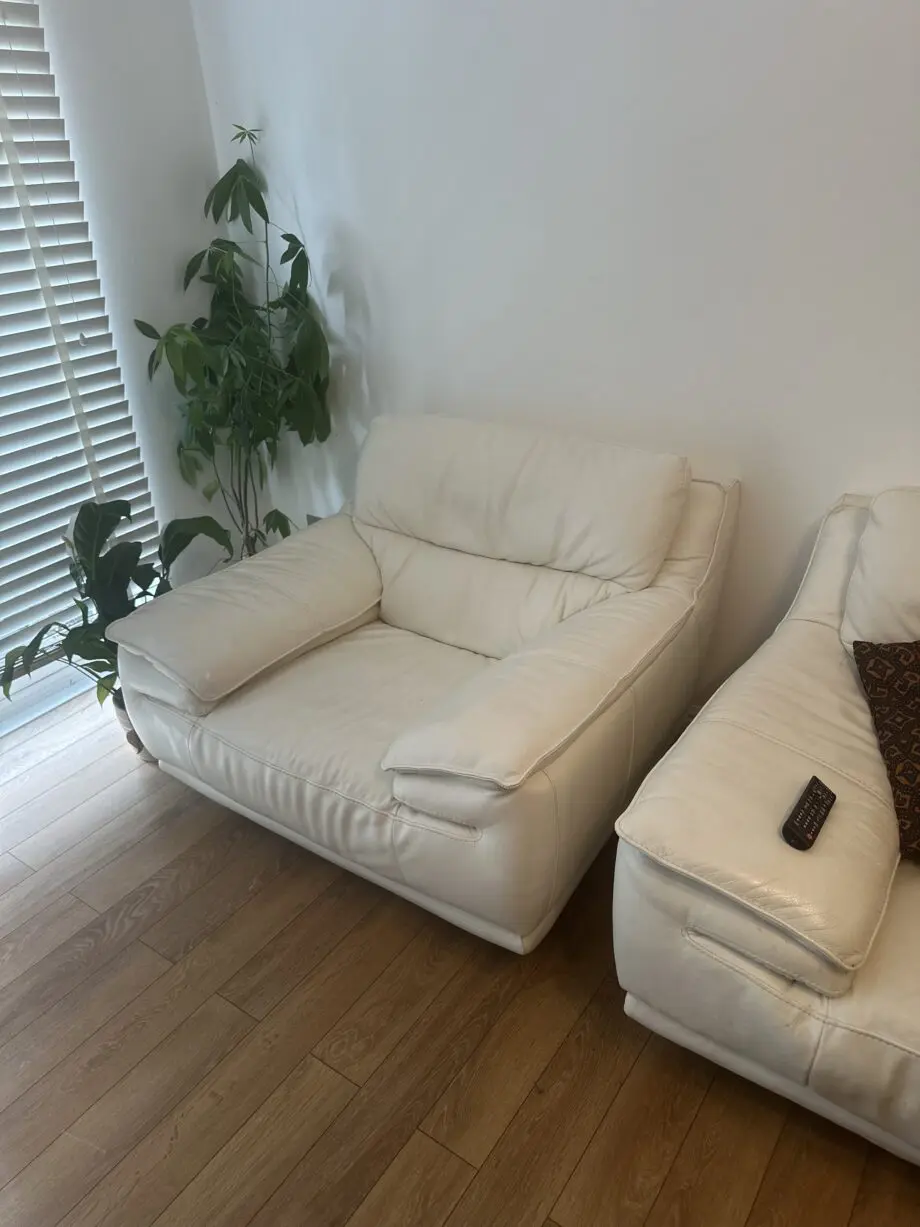 Violino Italian Leather Sofa Chair
