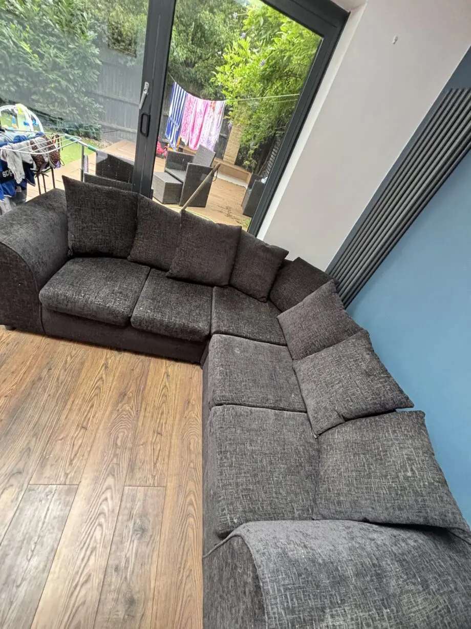 Black chenille Corner sofa 5 seater