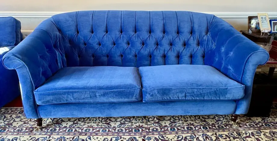 3 Seater Blue Bespoke Chesterfield Style Sofa made by Sofa and Stuff - https://sofasandstuff.com