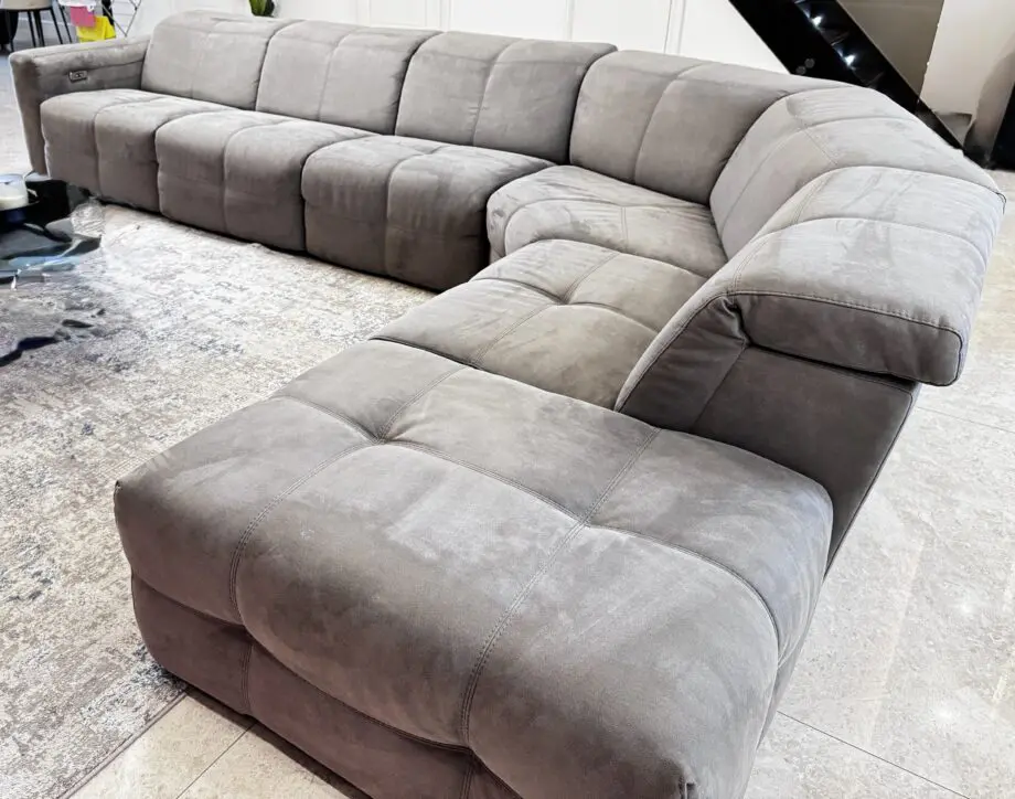 Mobili Domani/ SILVIA MODULAR CORNER SOFA