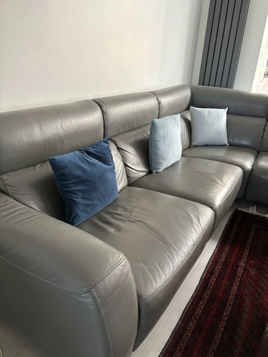 Grey sofa - Nicoletti