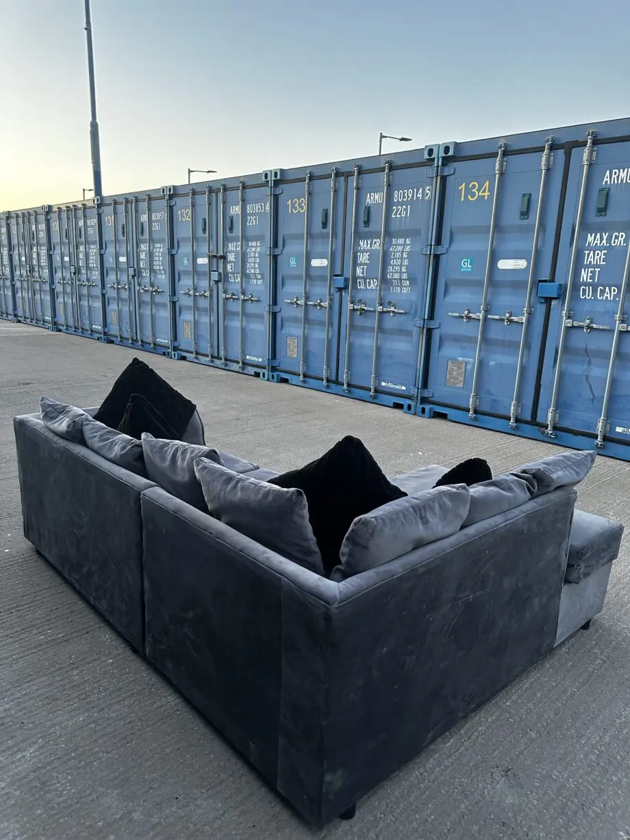 Sofa club grey seude corner sofa