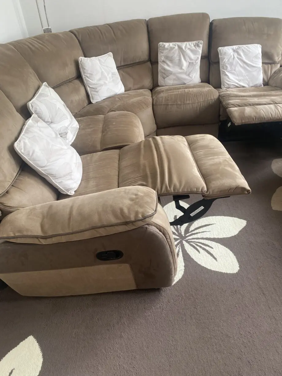5 seater recling corner sofa & 2 seater recling sofa