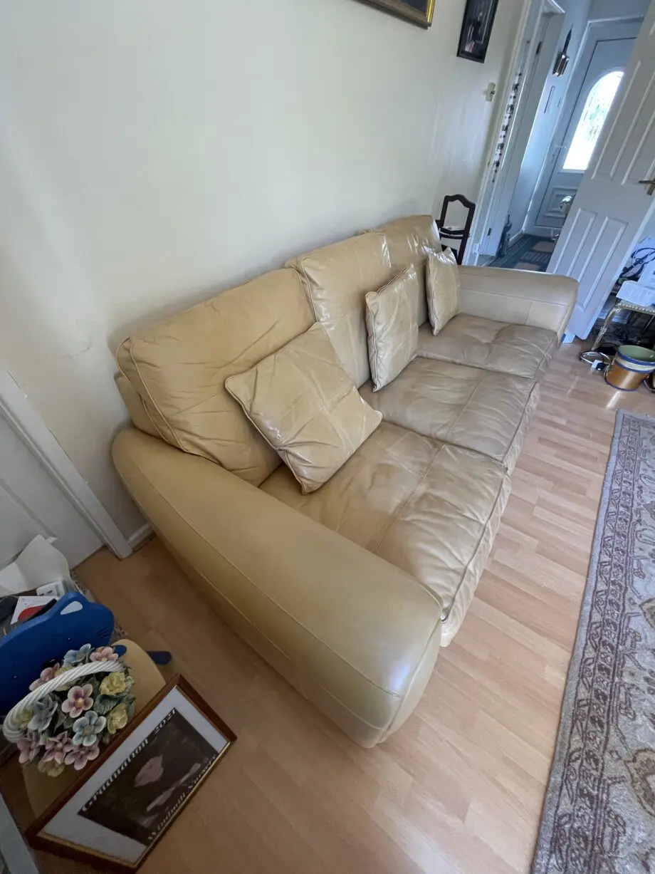 Duresta beige sofa set with arm chairs