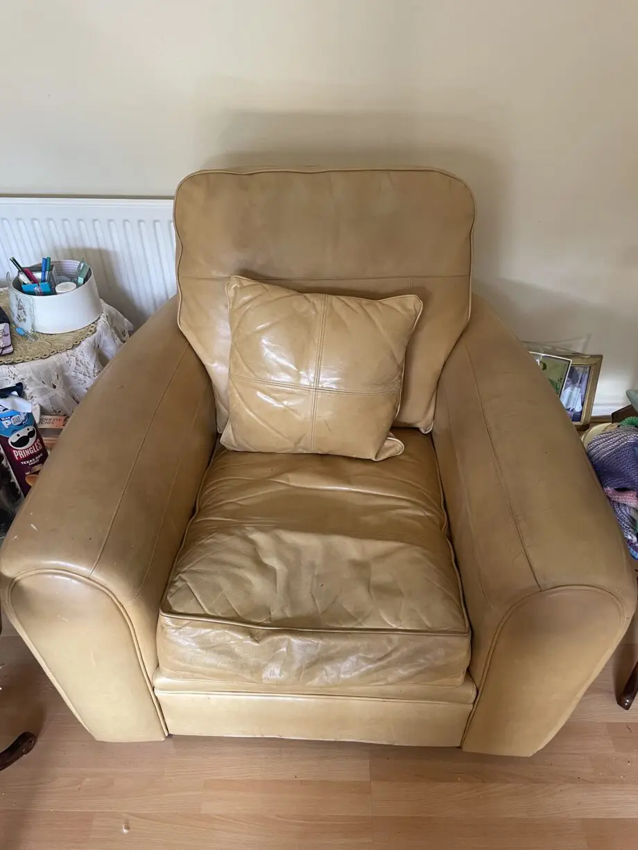 Duresta beige sofa set with arm chairs