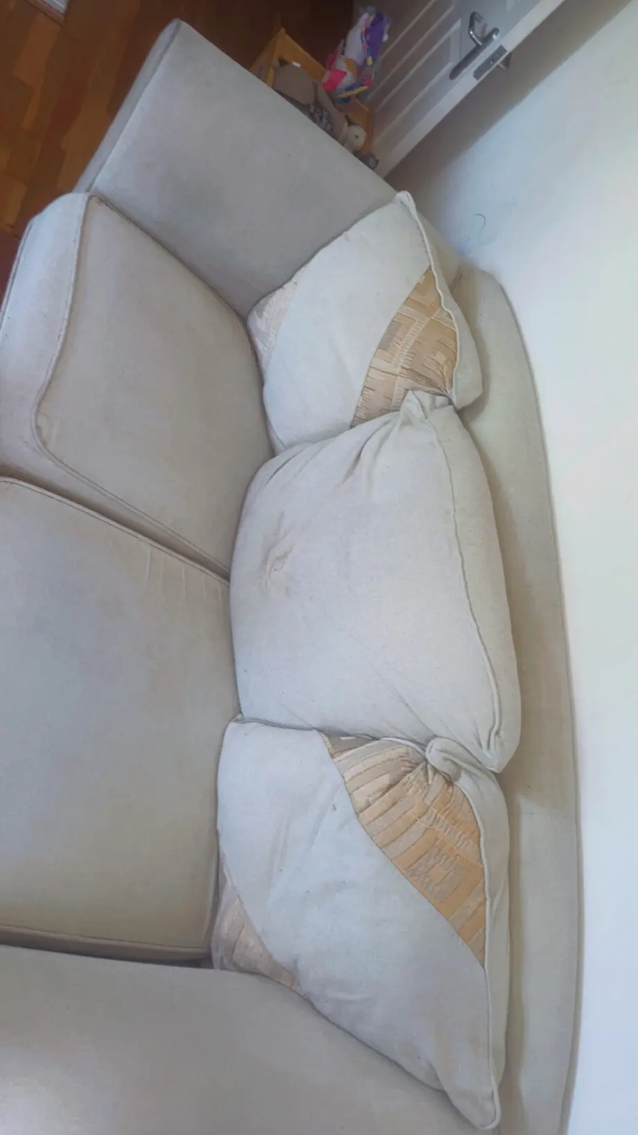 2 sets of 2 seater sofa