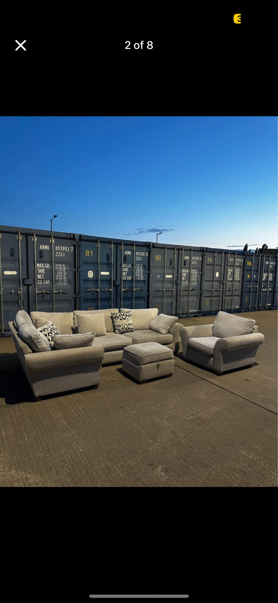 Cream/white corner sofa set