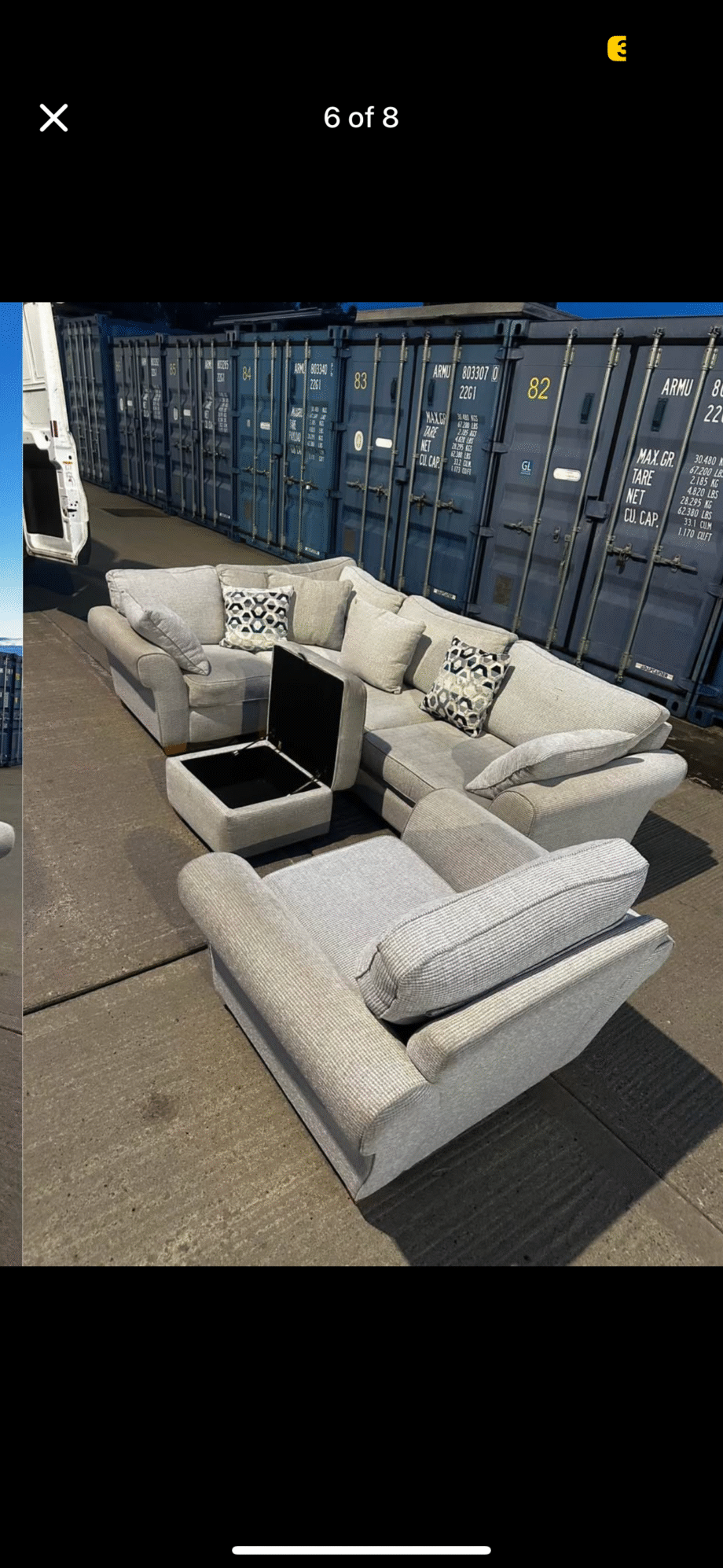 Cream/white corner sofa set