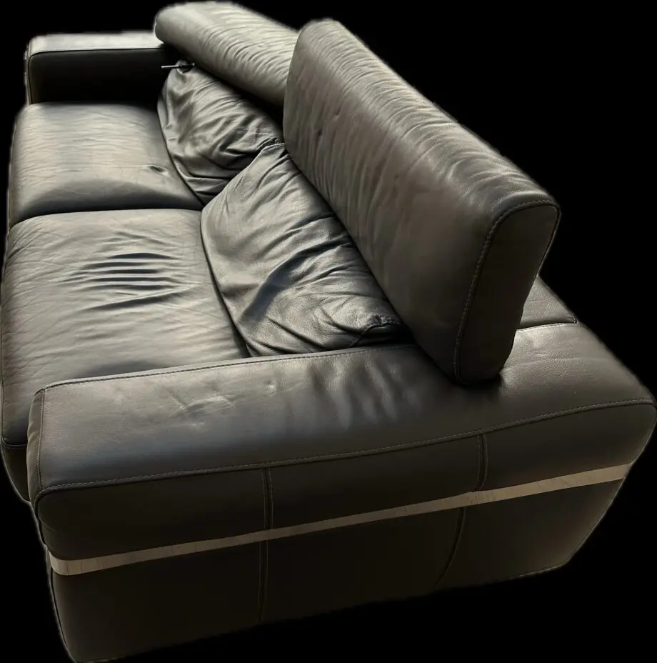 100% Genuine Leather Sofa 2.5 seater (read descriptions)