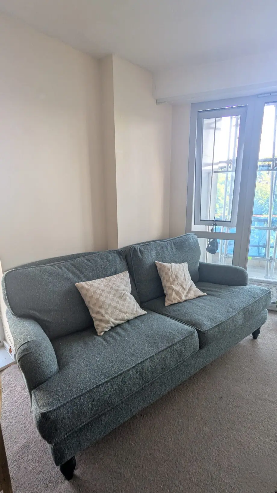 Bluebell 2.5 Seat Sofa (breaks down) in Peacock Plush Tweed Boucle