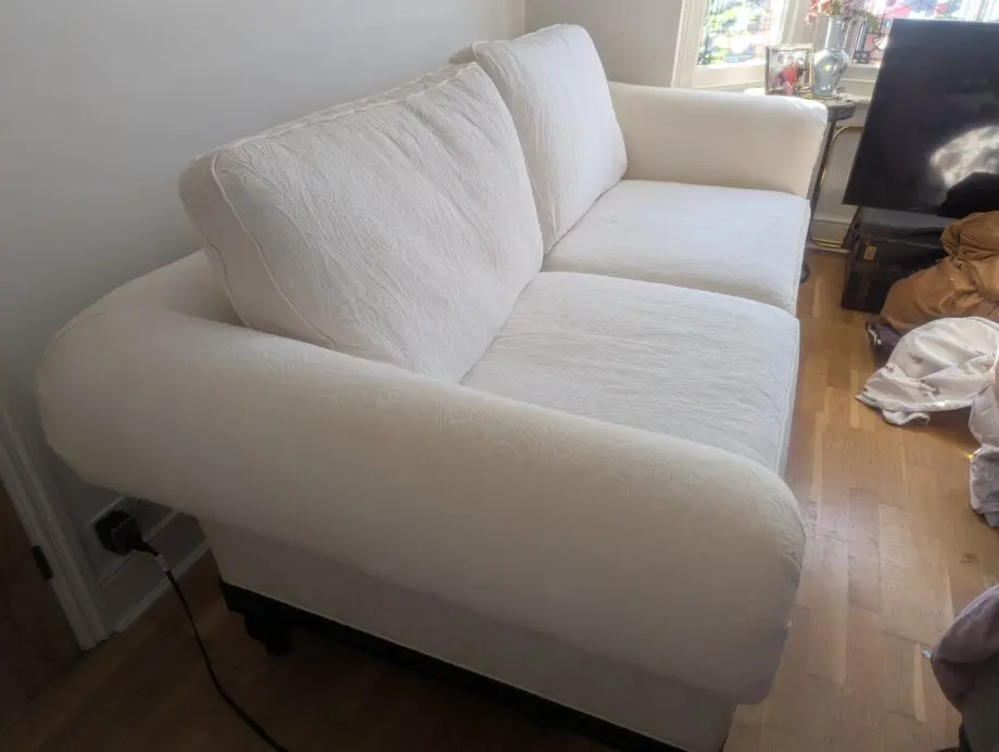 Custom 3-seater white patterned sofa from Ethan Allen