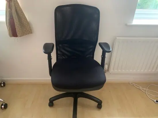 Ergonomic Black Office Chair – Great condition