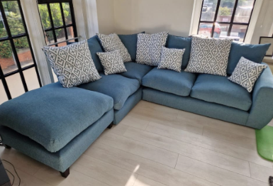 Living Aspen 1 Corner 2 Left Hand Facing Chaise Scatter Back Sofa