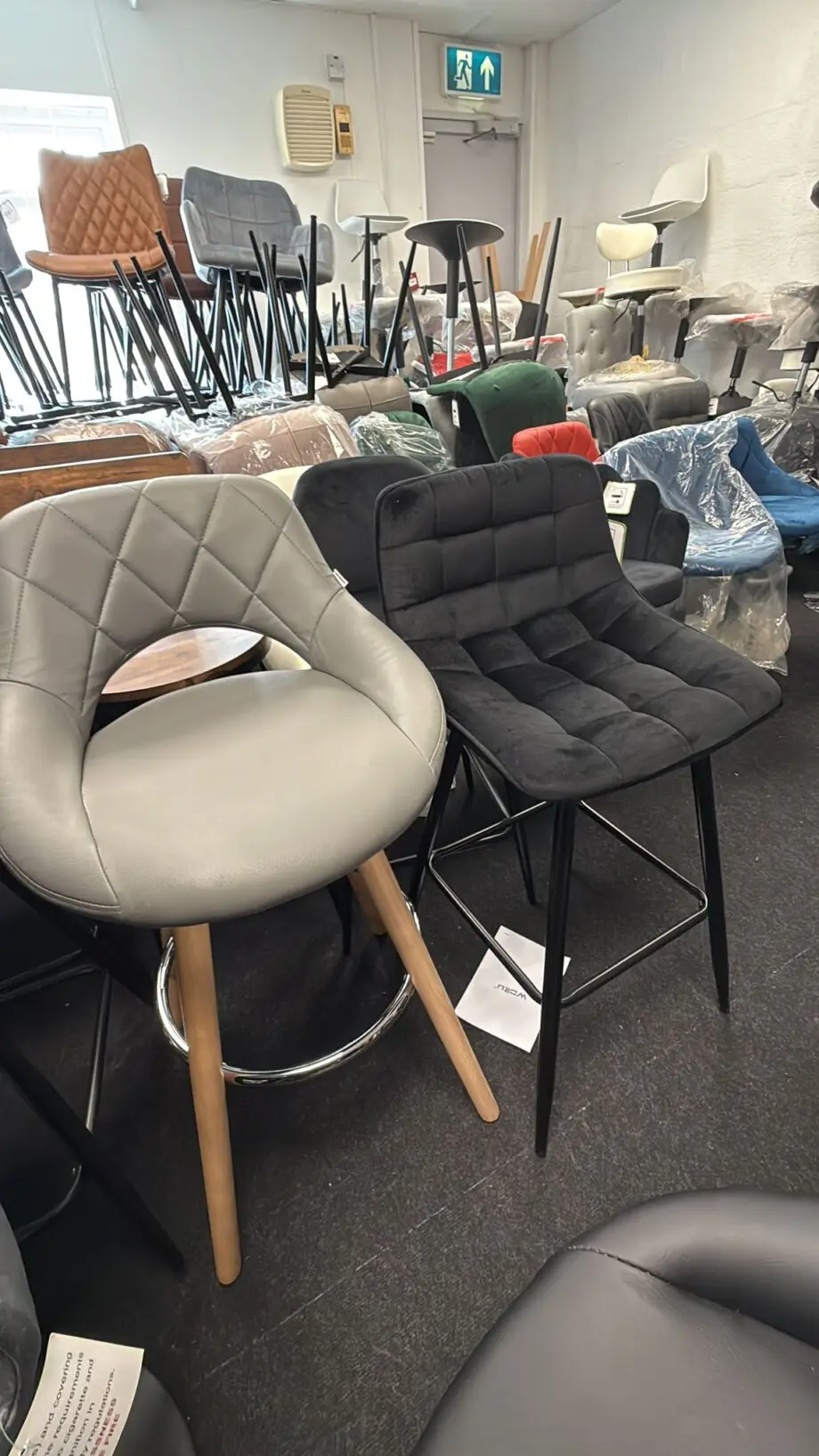 Chair /Arm Chair/Dining chairs