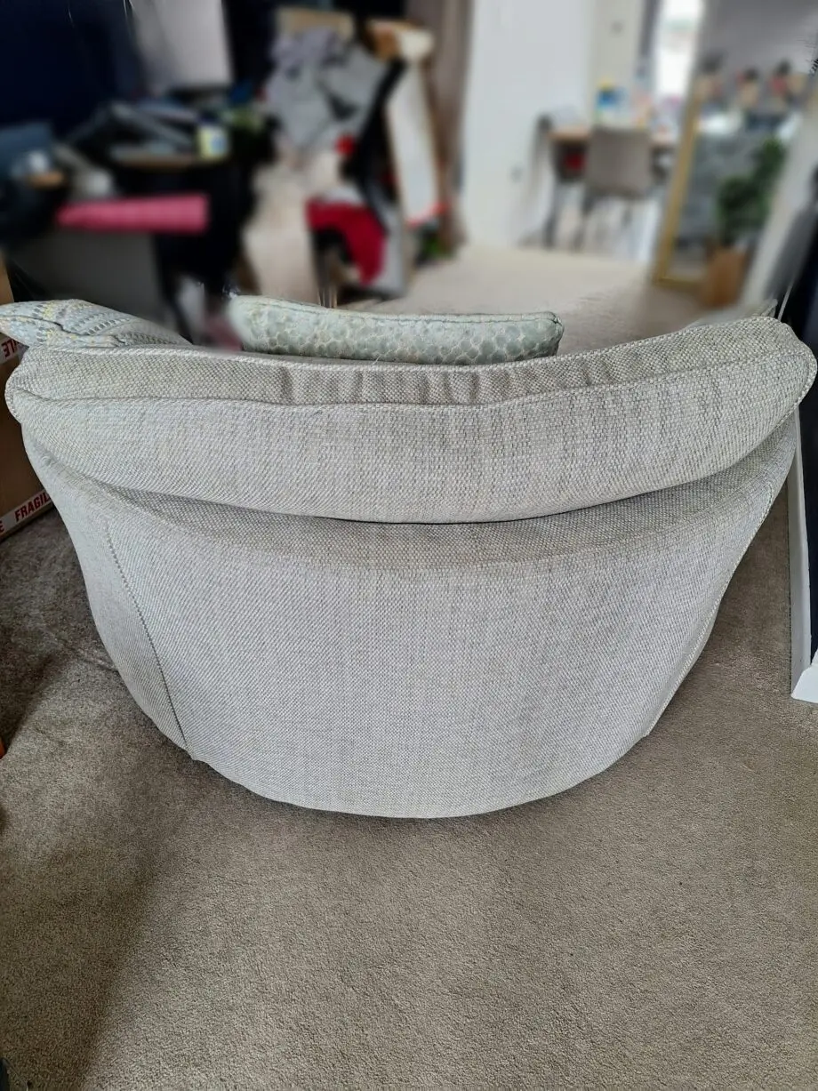 Sophia cuddle swivel chair