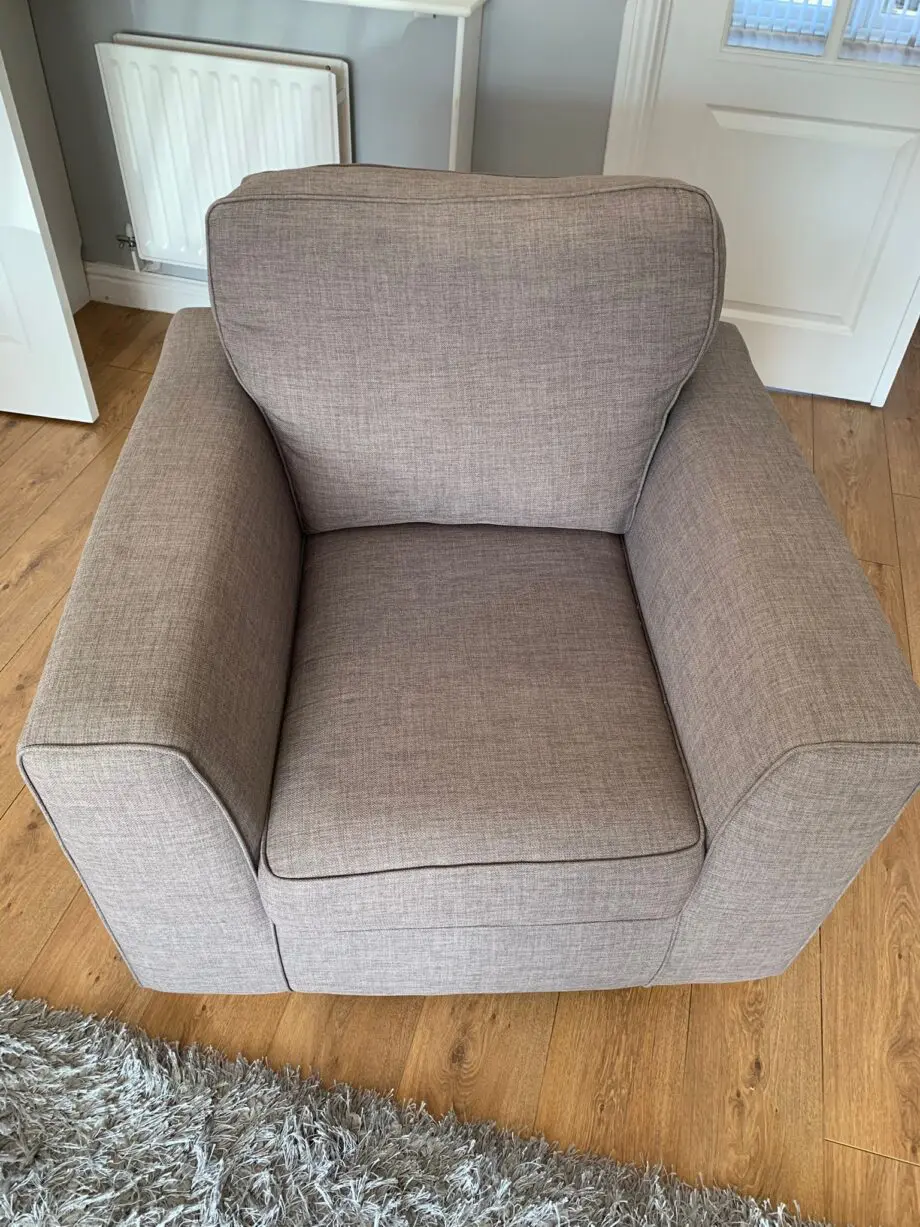 Dfs stone chair excellent condition
