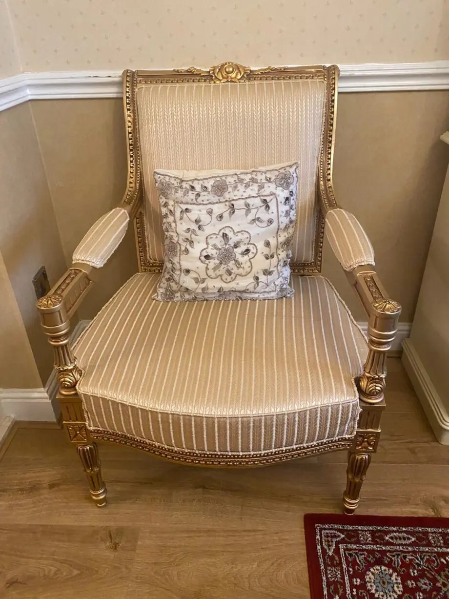Set of 2 Elegant Gold Armchairs – Bought in Dubai