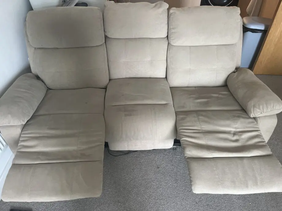 3 seater manual reclaimer sofa for sale