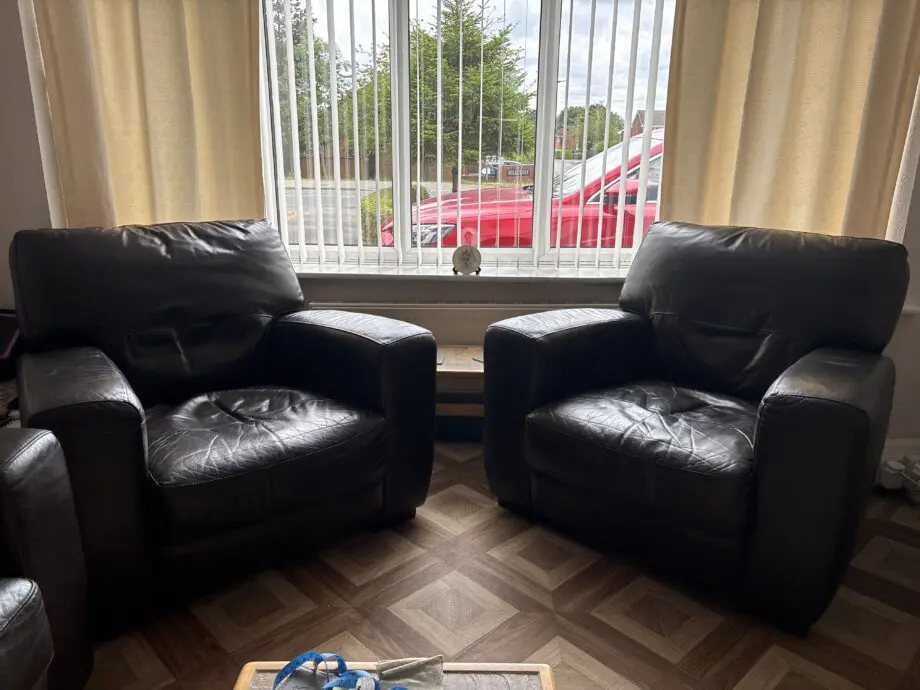 Annetts Dark Brown Leather 3 Piece Suite