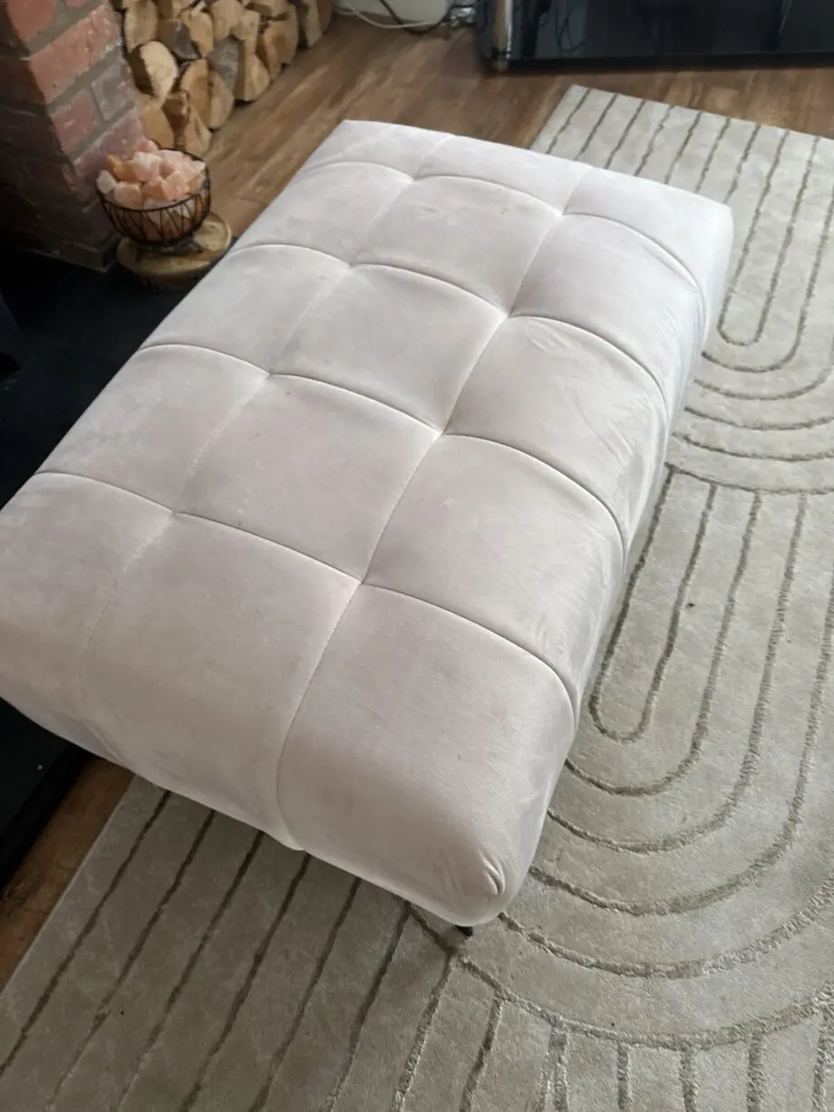 Pink sofa set