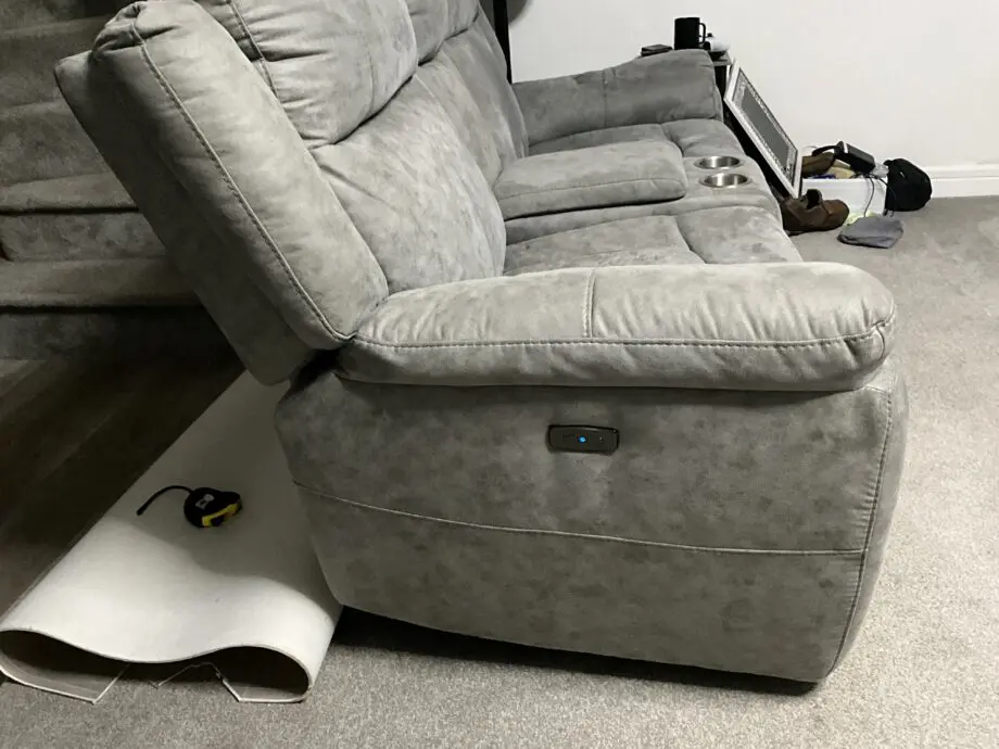 SCS Endurance 2 seater power recliner with console and 2 seater static