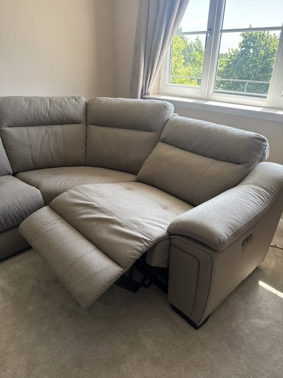 RJ leather LORENZO CANTARA RECLINING CORNER GROUP