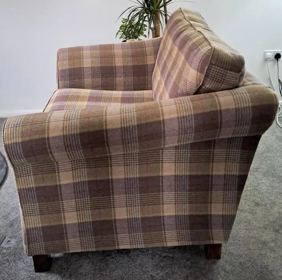 Marks & Spencer Snuggle Chair for 2 (Beige/Heather) Wool plaid design Marks & Spencer Snuggle Chair for 2 (Beige/Heather) Wool plaid design