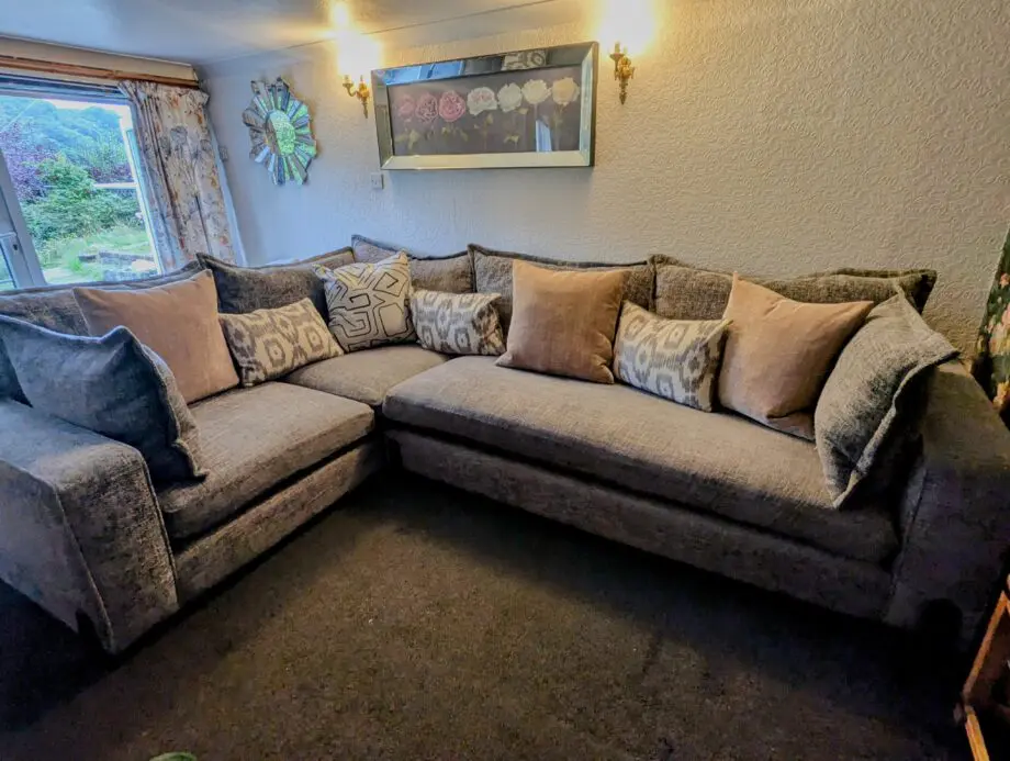 Lorenza Right Side corner sofa