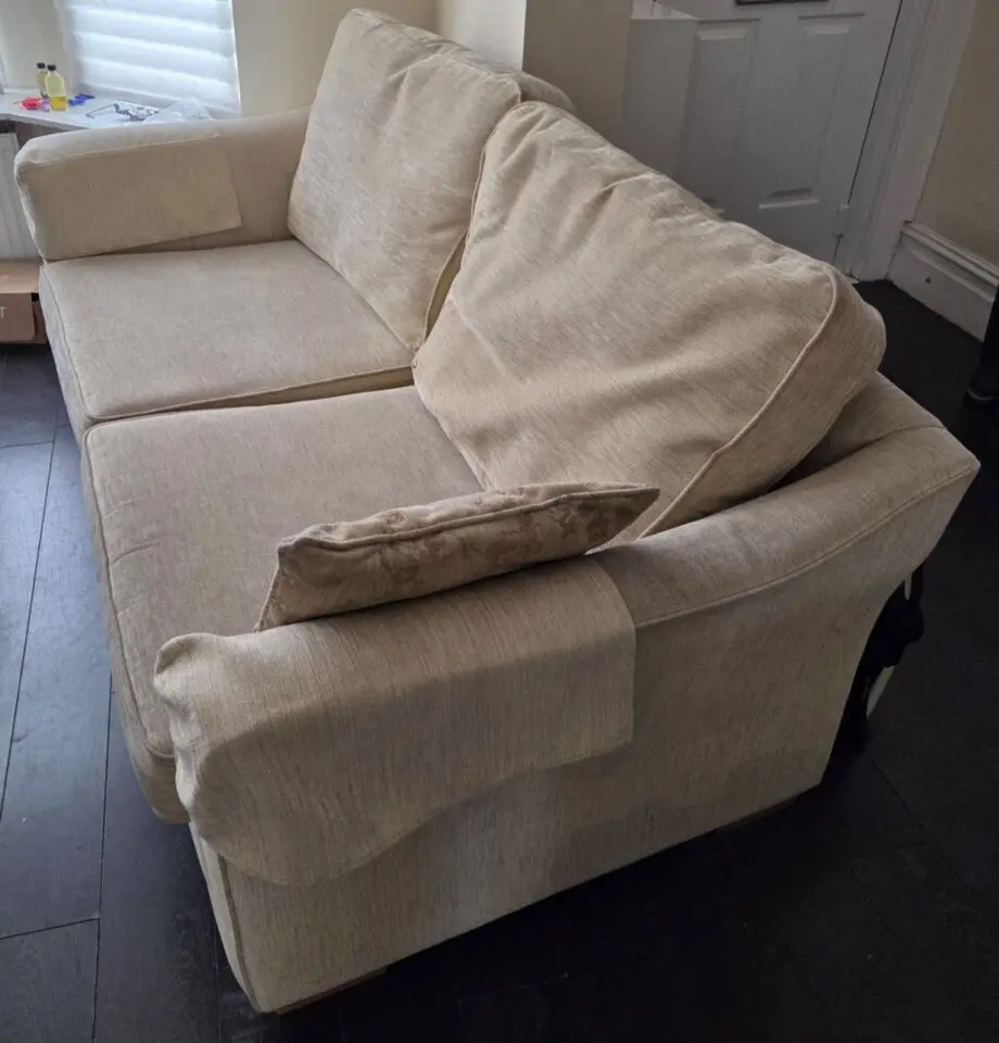Beige two-seater sofa 🤩💫✨