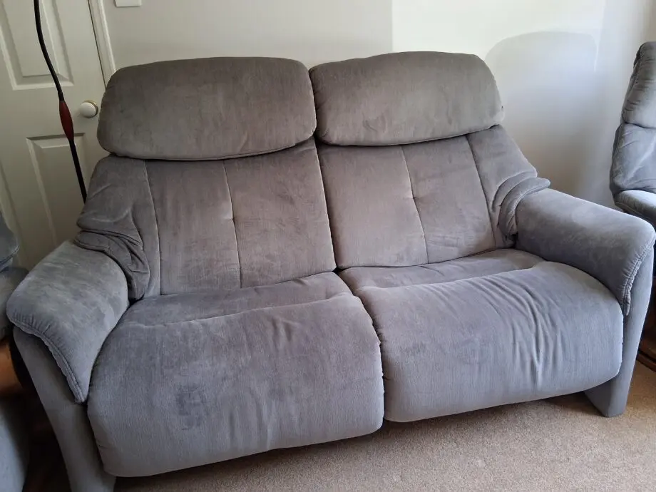Himolla Cumuly - Chester 2.5 seater Electric Sofa