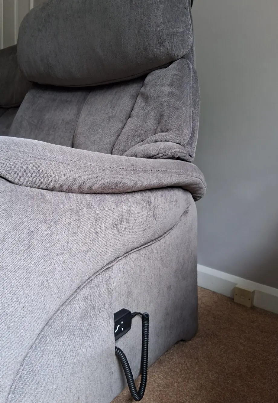 Himolla Cumuly - Chester 2.5 seater Electric Sofa