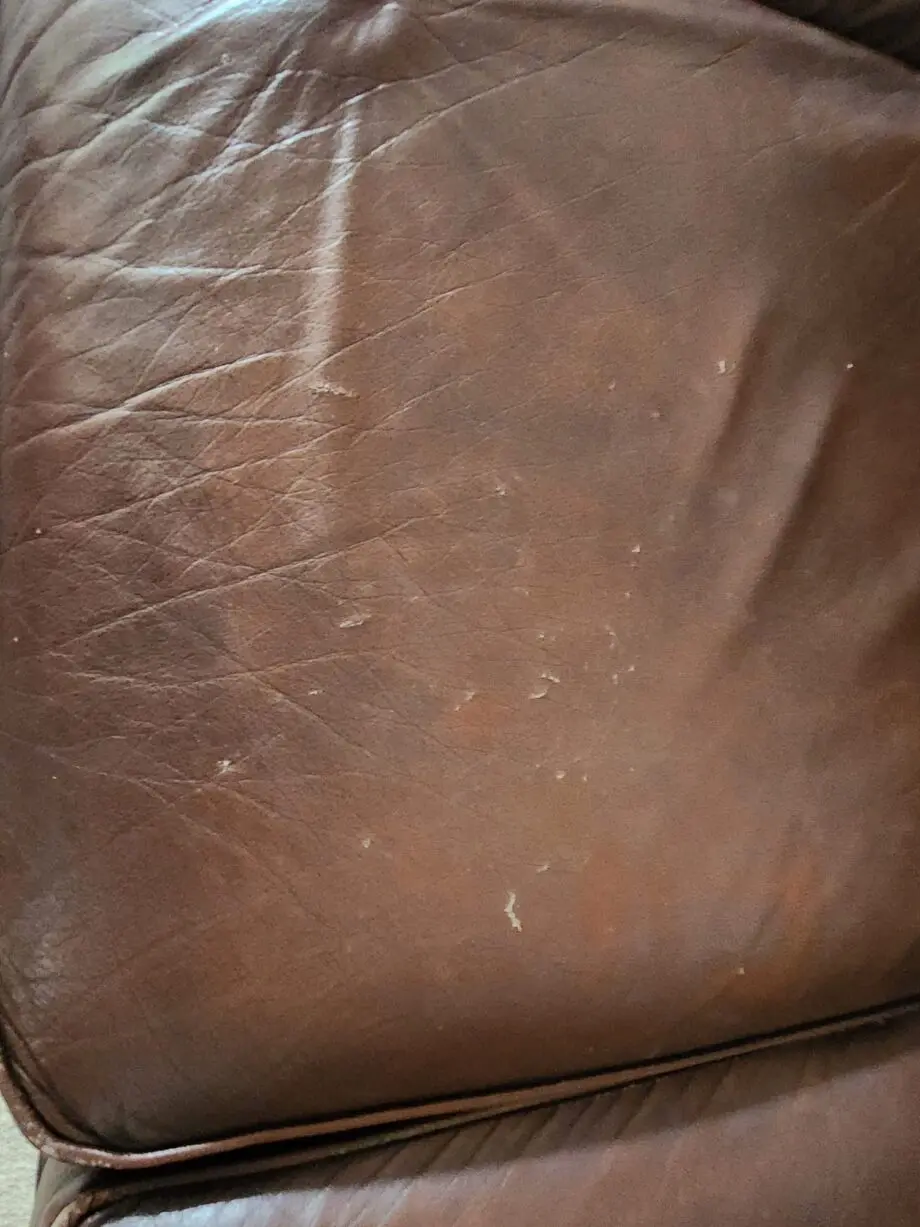 Chesterfield Style Deep Buttoned-Back Sofa