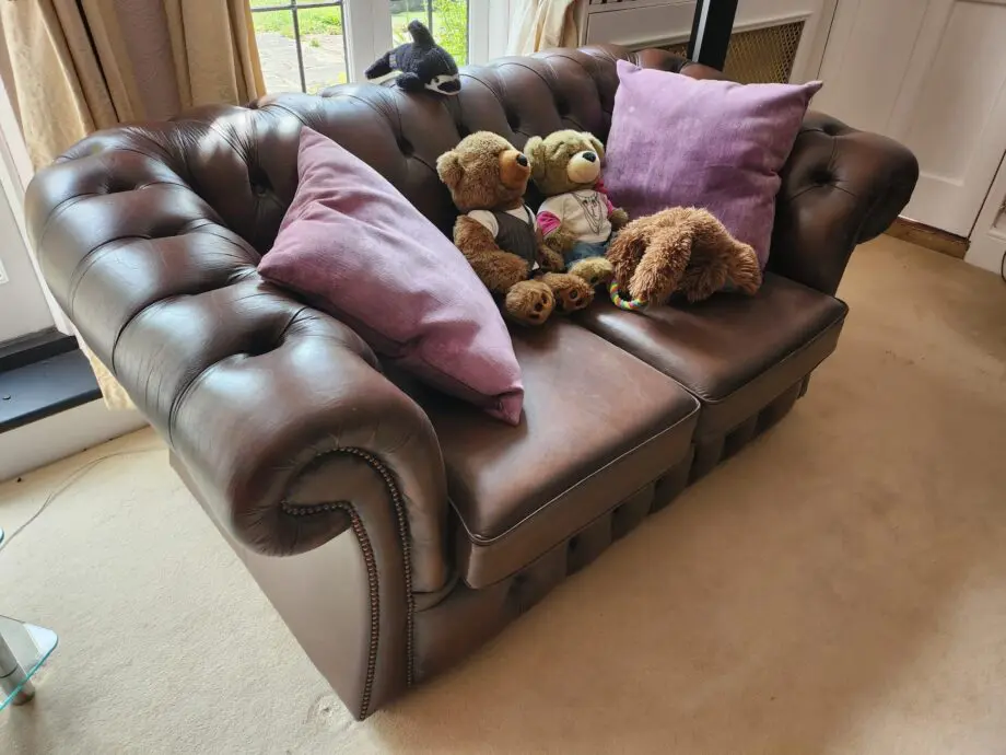 Chesterfield Style Deep Buttoned-Back Sofa